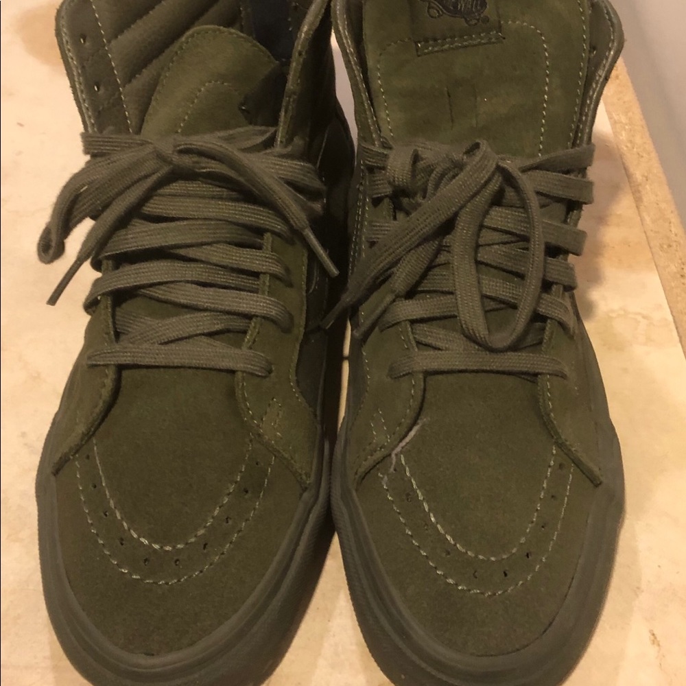 VANS SK8 - HI  Men’s US 10 Army Green